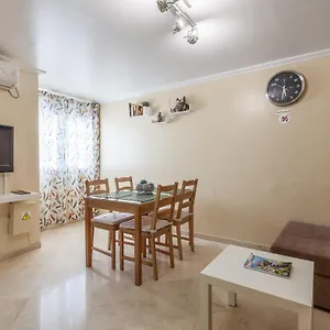 https://acogedor-apartamento-junto-a-la-plaza-del-salvador.es-andalucia.com